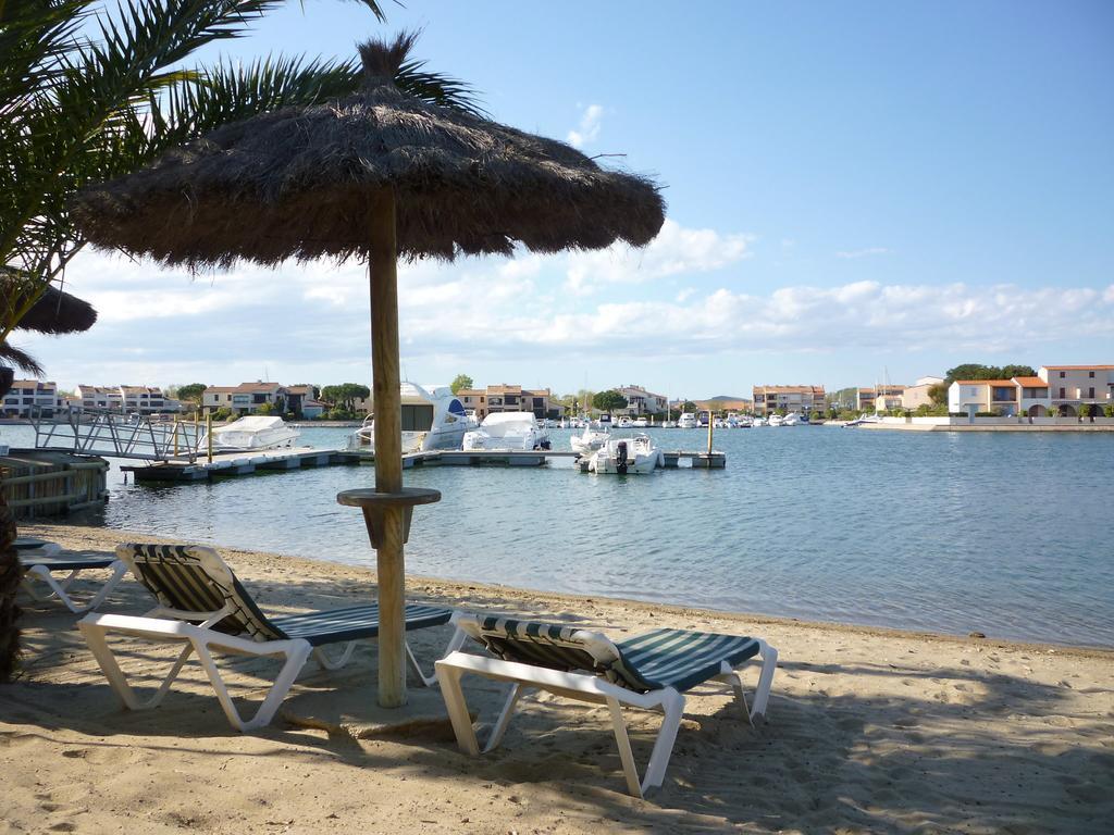 Hotel Relais Et Chateaux Thalasso & Spa Ile De La Lagune Saint-Cyprien  Exterior foto